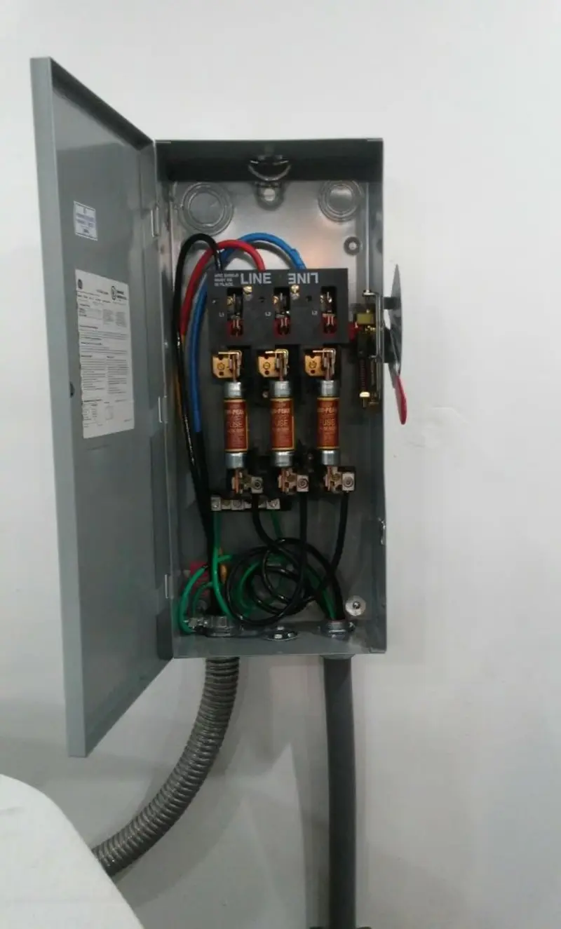 Three-phase disconnect switch installed for Smoke Detector Installation in Millburn